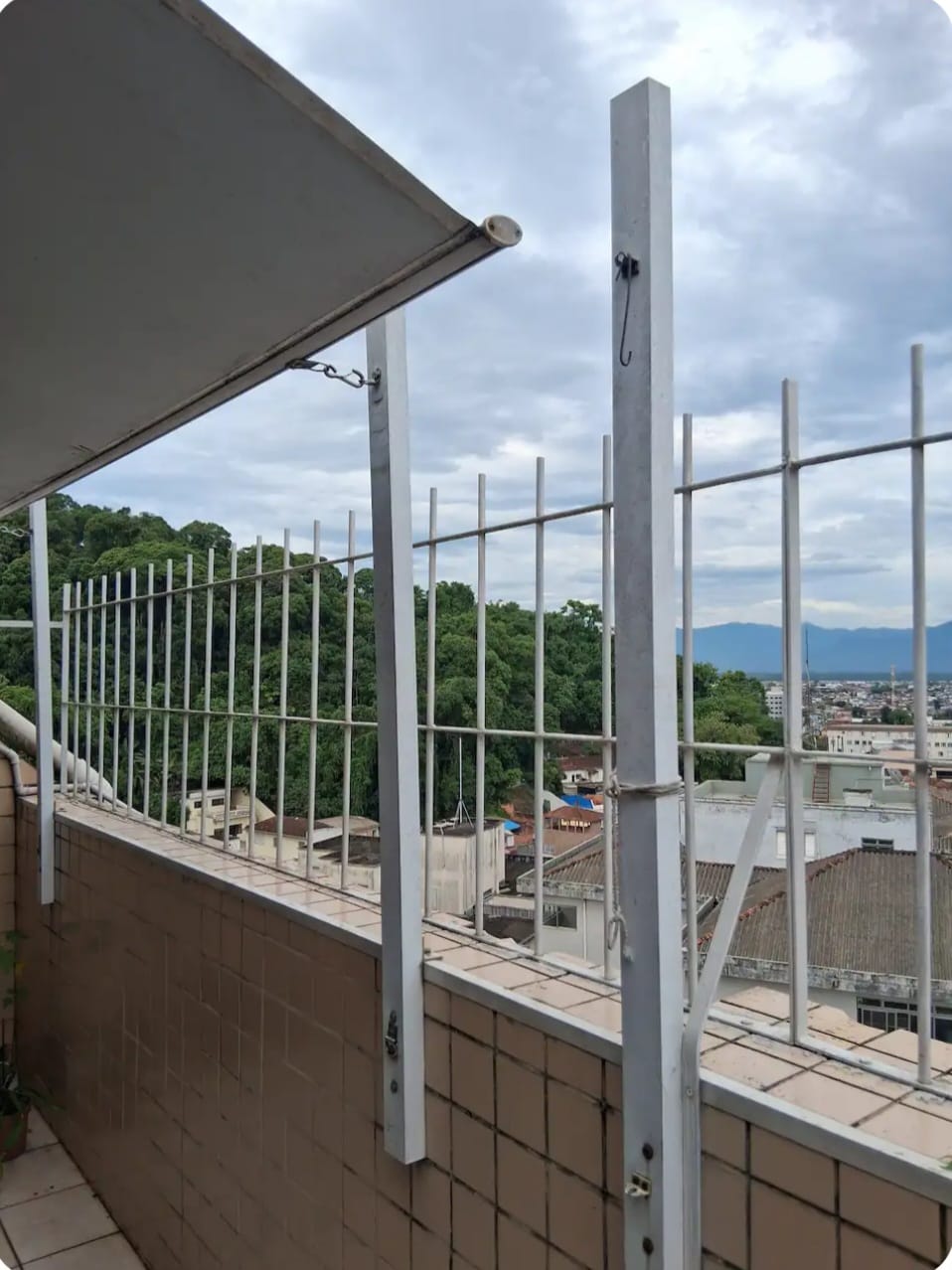 Apartamento cobertura no Centro em São Vicente para locação